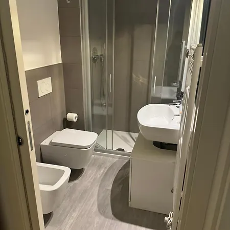 Apartment Romolo 24-trieste Center *